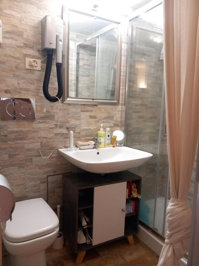 Appartement Domus Next Campo De'fiori With Thermal Shower Rome