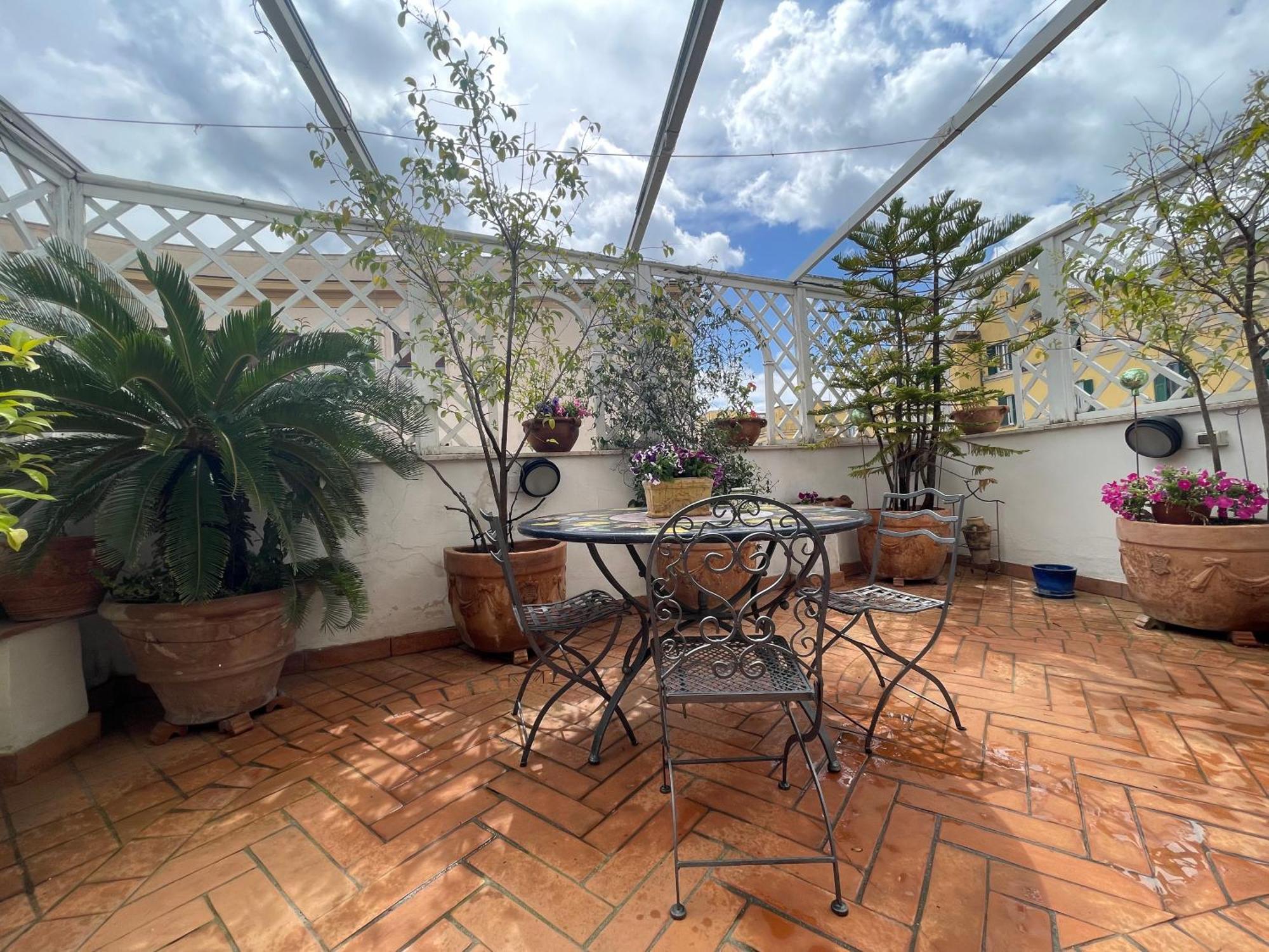 Attico Le Castelline Rome