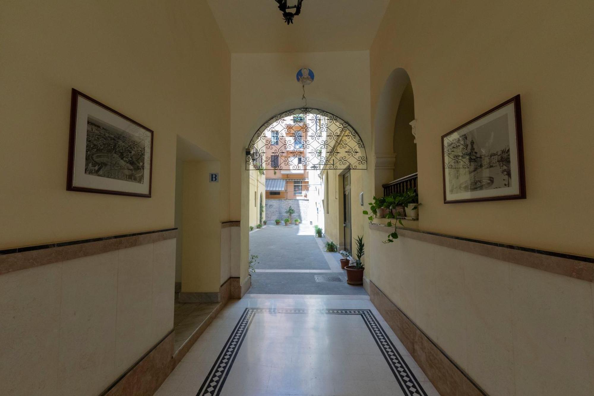 Colosseo Romantic Appartement