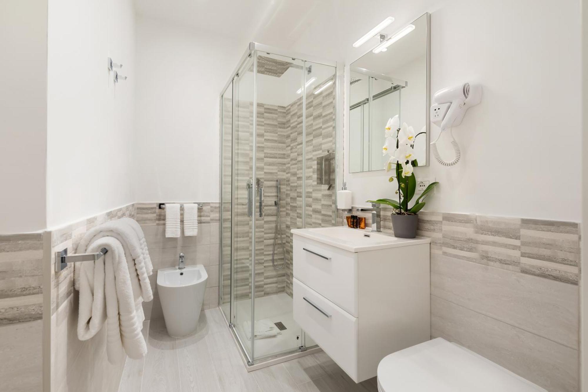 Clodio Welcome - 5 Arredate Con Bagno Interno - Zona Comune - Condizionatori - Guest house