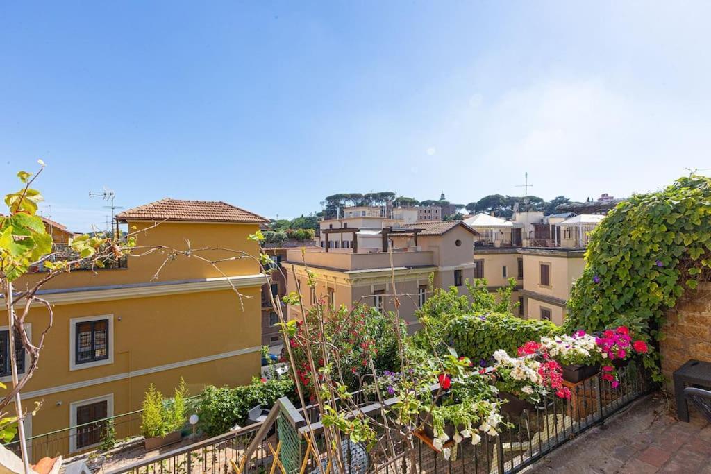 Vatican Terrace Roma
