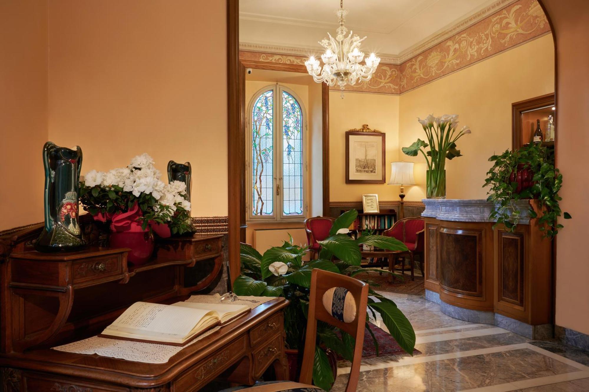 Farnese Hotel 4*