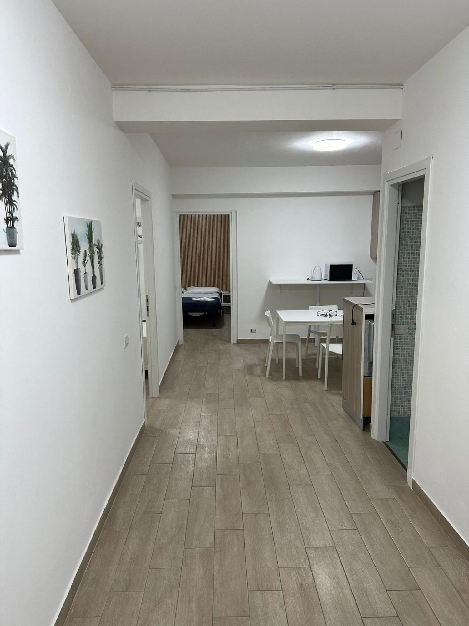 Rhome Tiburtina * Roma