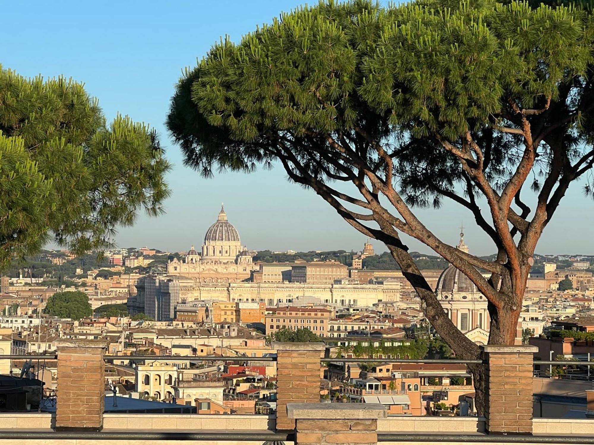 Spanish Steps View Apartment Rome