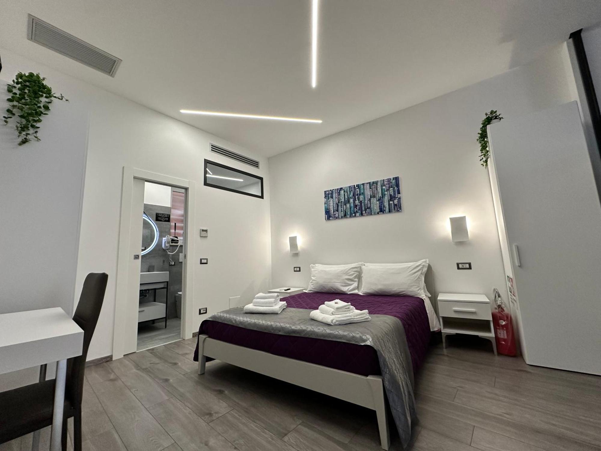 San Saba Street 48 Apartment *