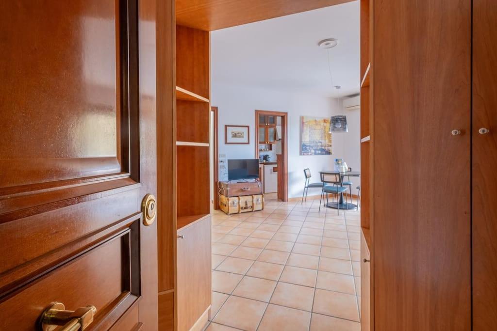 Apartment Da Cecilia Alla Piramide Cestia *