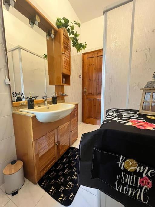 A Casa Di Nonna Maria Appartement *
