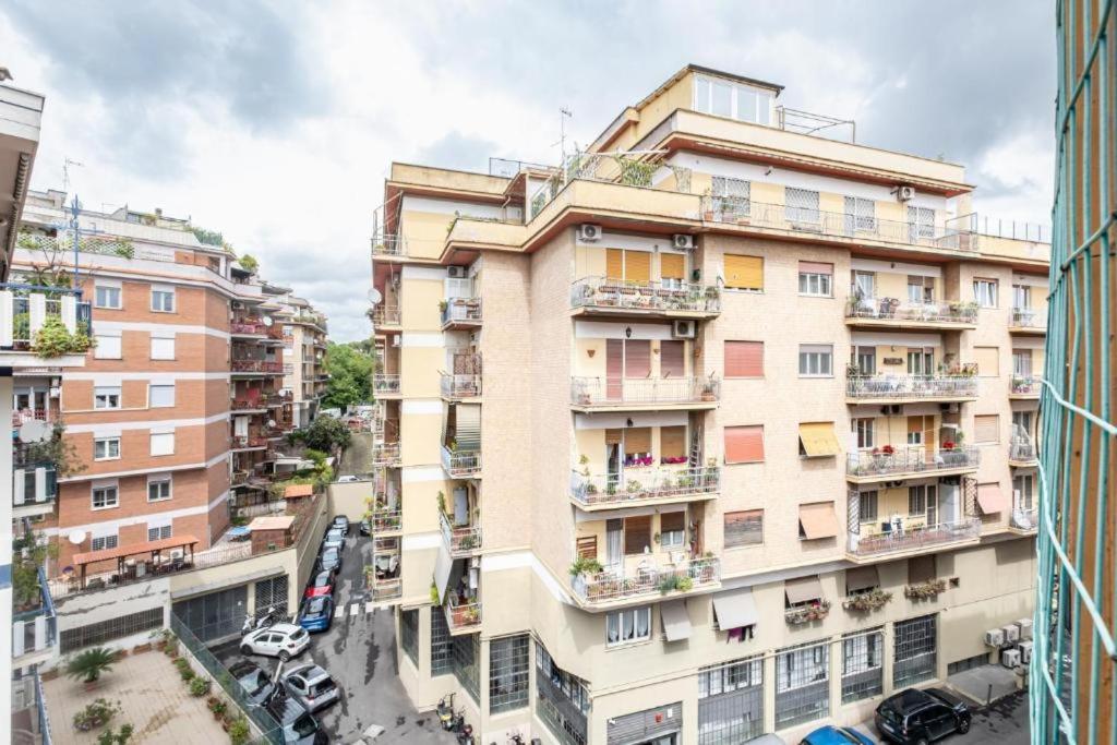 House - Monteverde * Roma