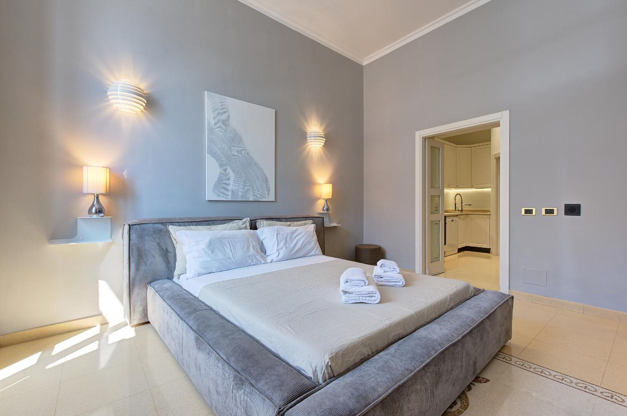 Irex Shining Near Colosseo Apartment