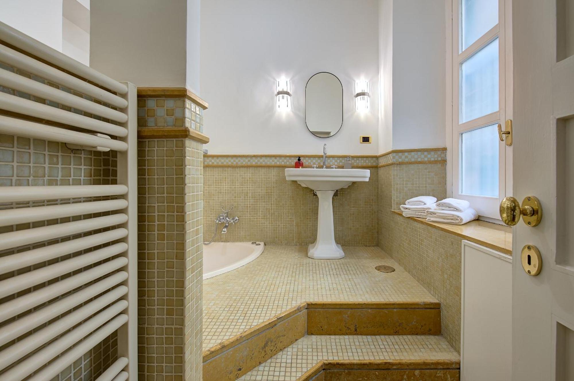 Apartment Irex Shining Near Colosseo Rome