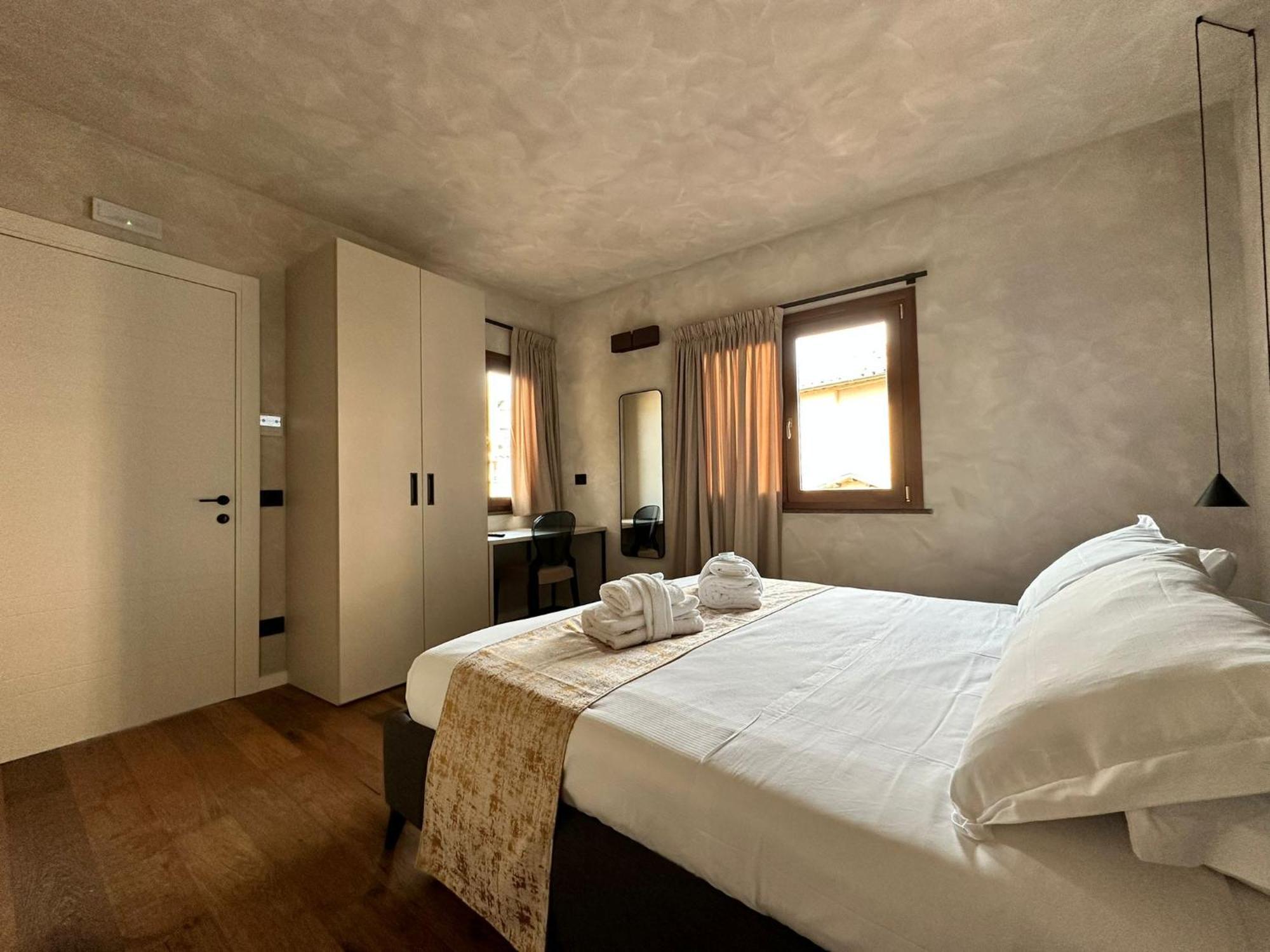 Residenza Leutari Guest house *