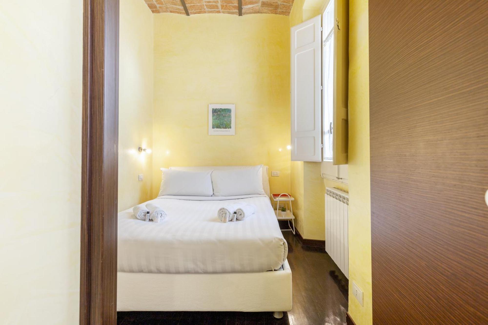 Hostly-urban Oasis Turati-few Steps From Colosseum Appartement *