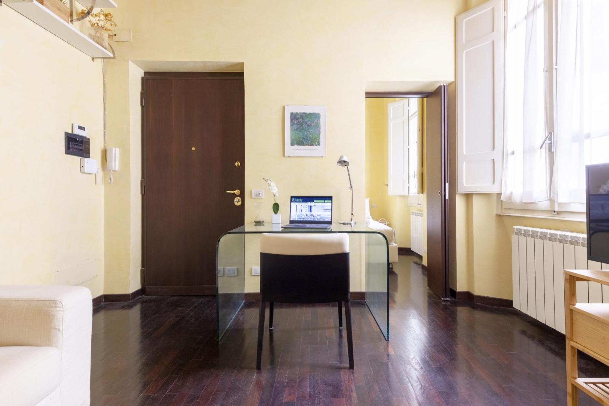 Hostly-urban Oasis Turati-few Steps From Colosseum Appartement Rome
