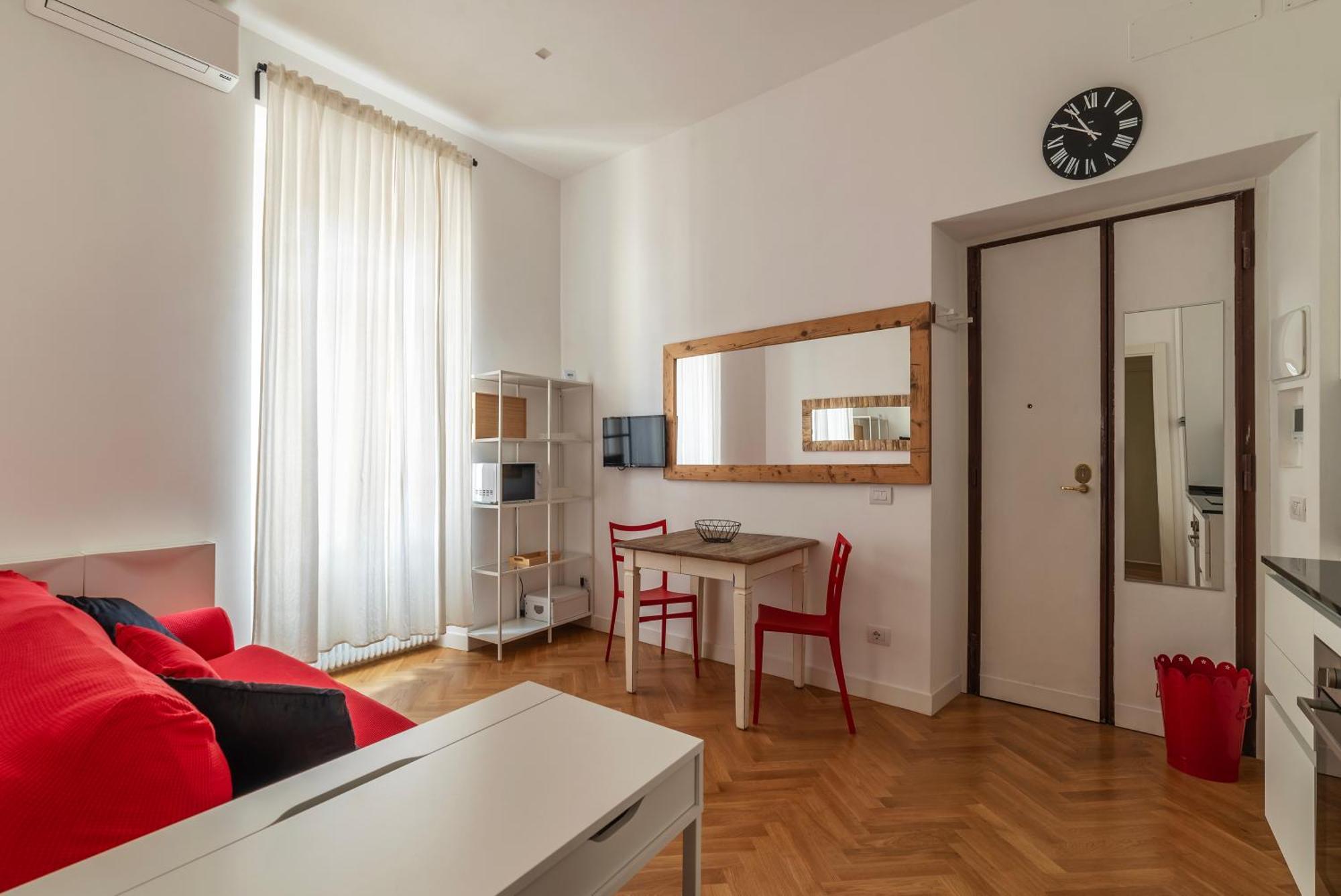 Piazza Vittorio Luxury House Apartment *