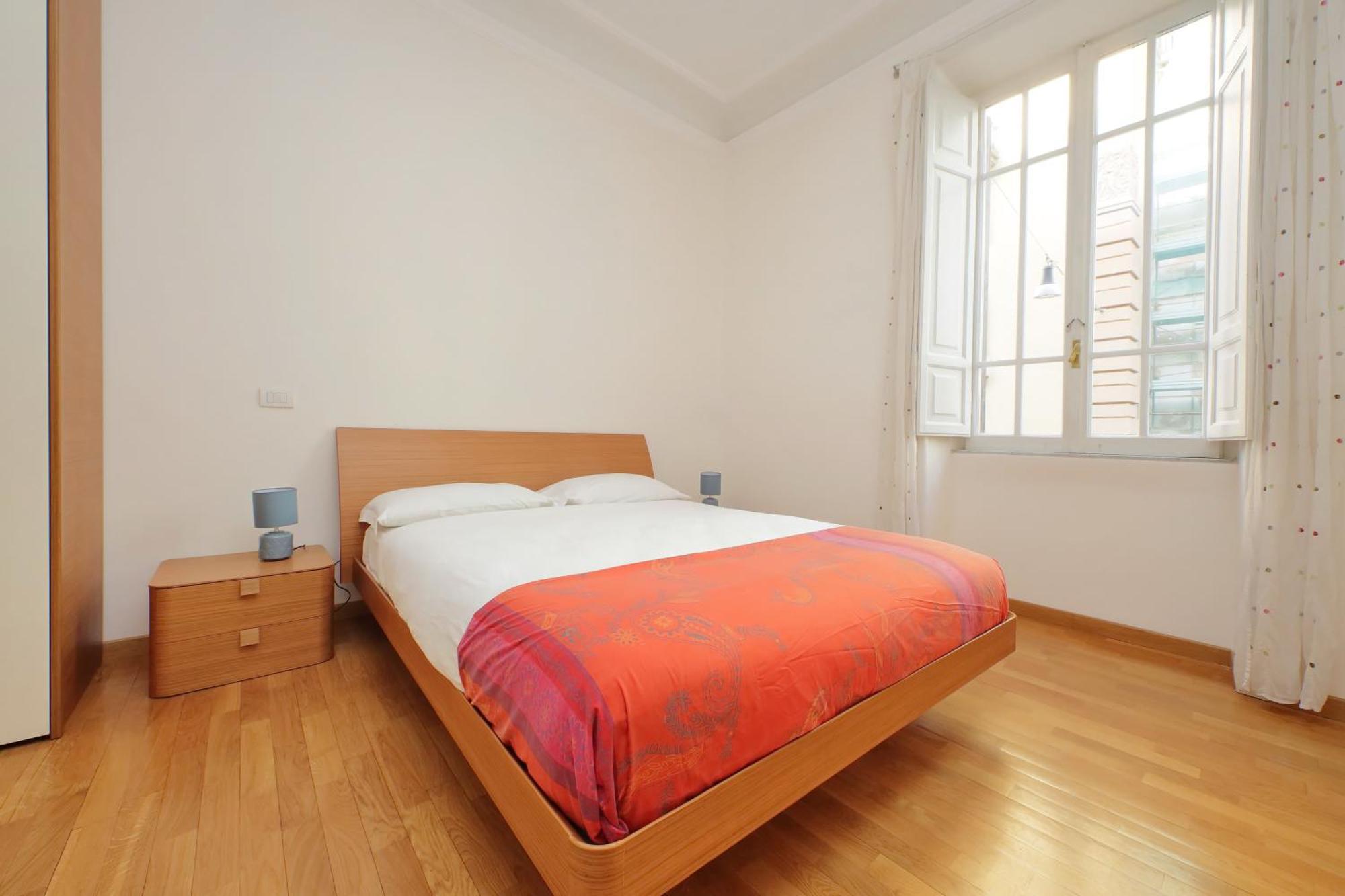 At The Vatican Ottaviano 2 Bedrooms 2 Baths * Roma