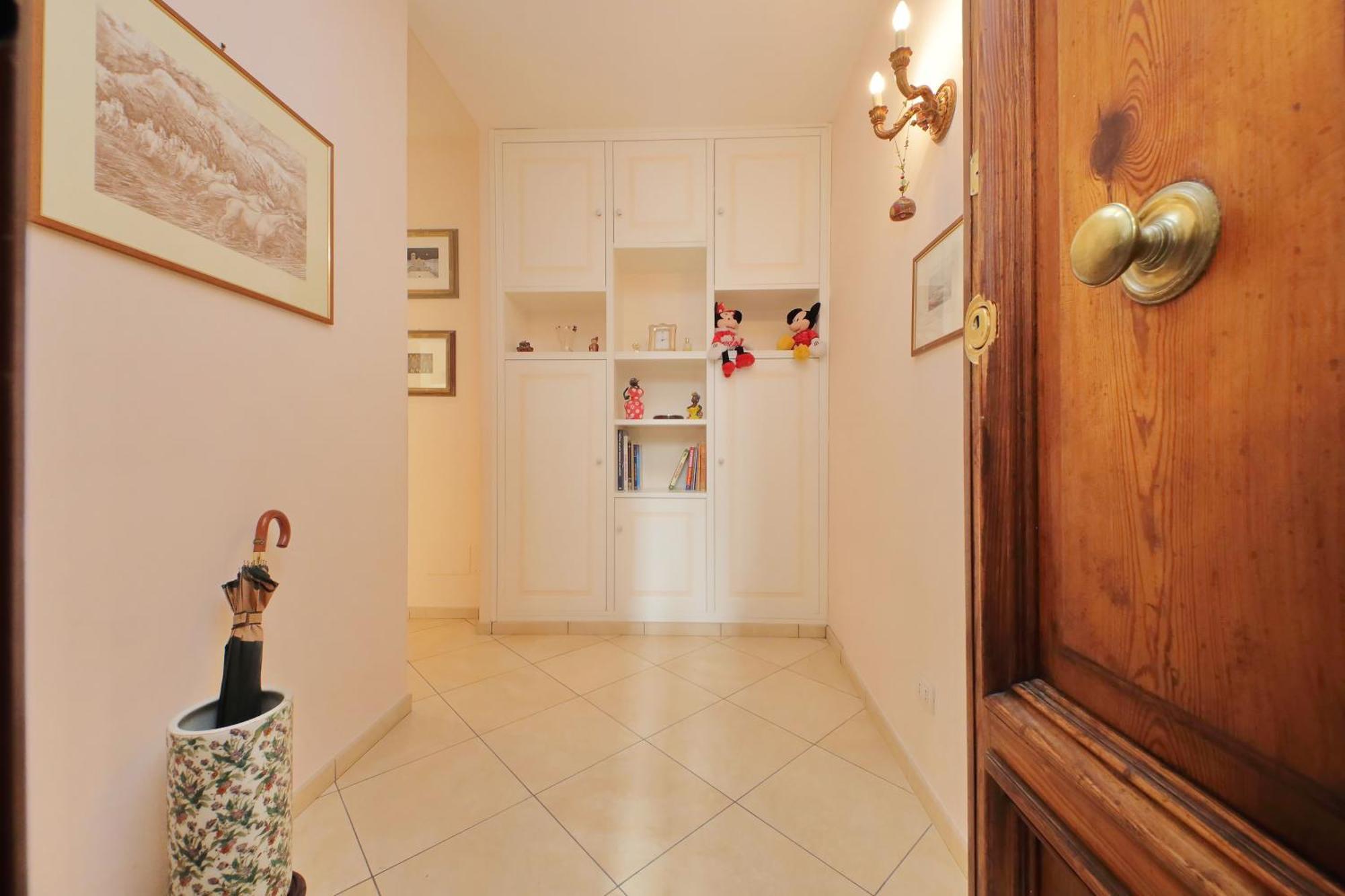 At The Vatican Ottaviano 2 Bedrooms 2 Baths Appartamento