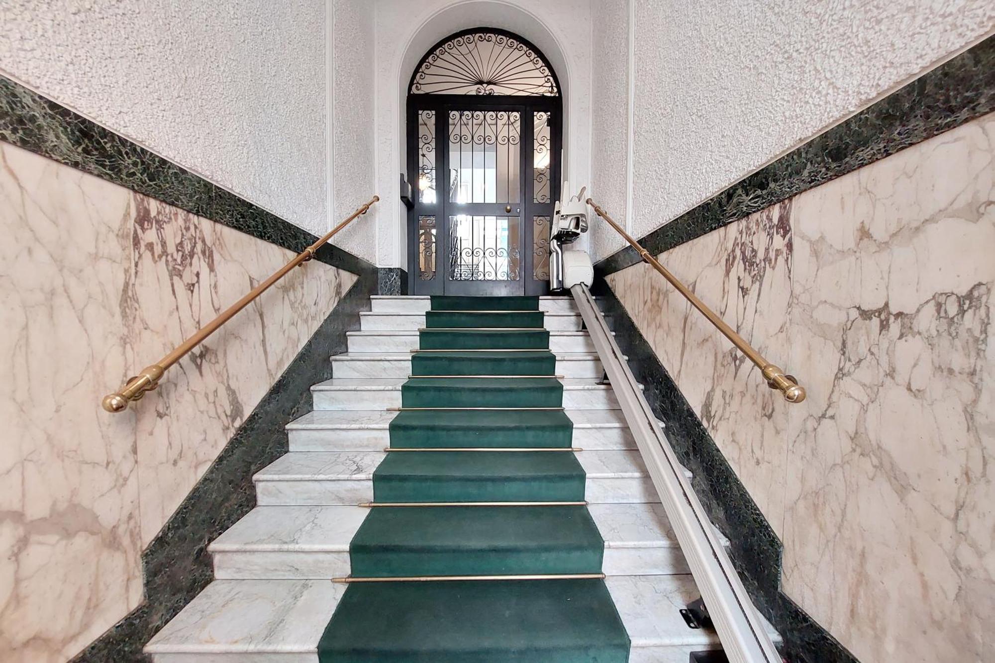 At The Vatican Ottaviano 2 Bedrooms 2 Baths Appartamento Roma