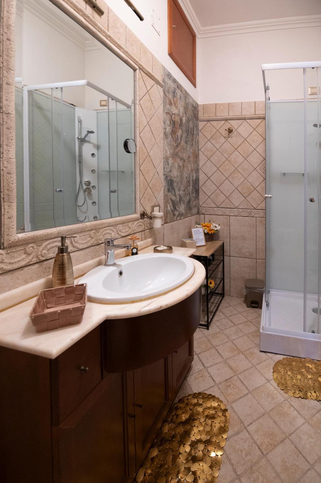 Séjour chez l'habitant Interno 6 *