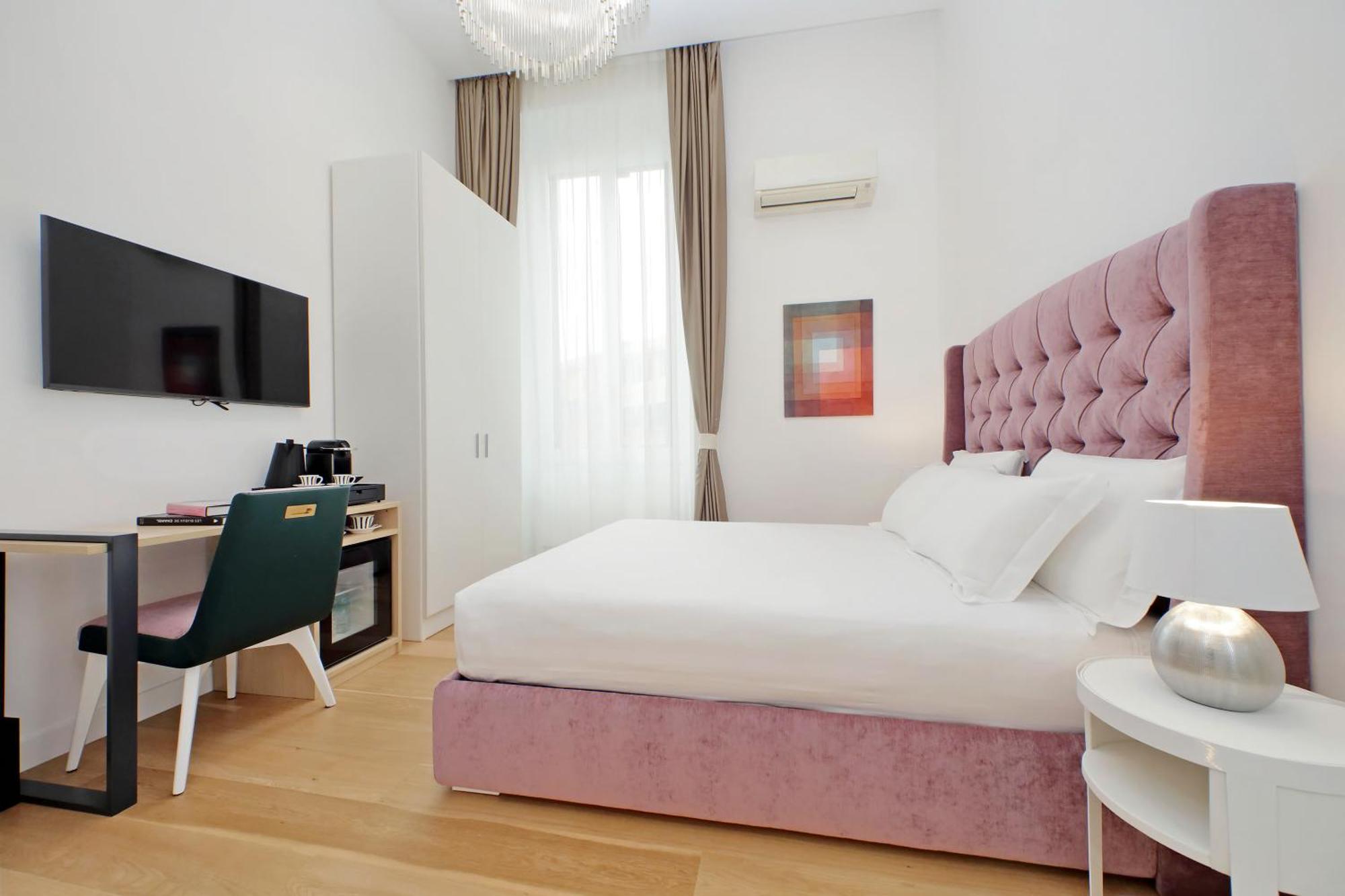 Domus Aurea Luxury Guest house Rome