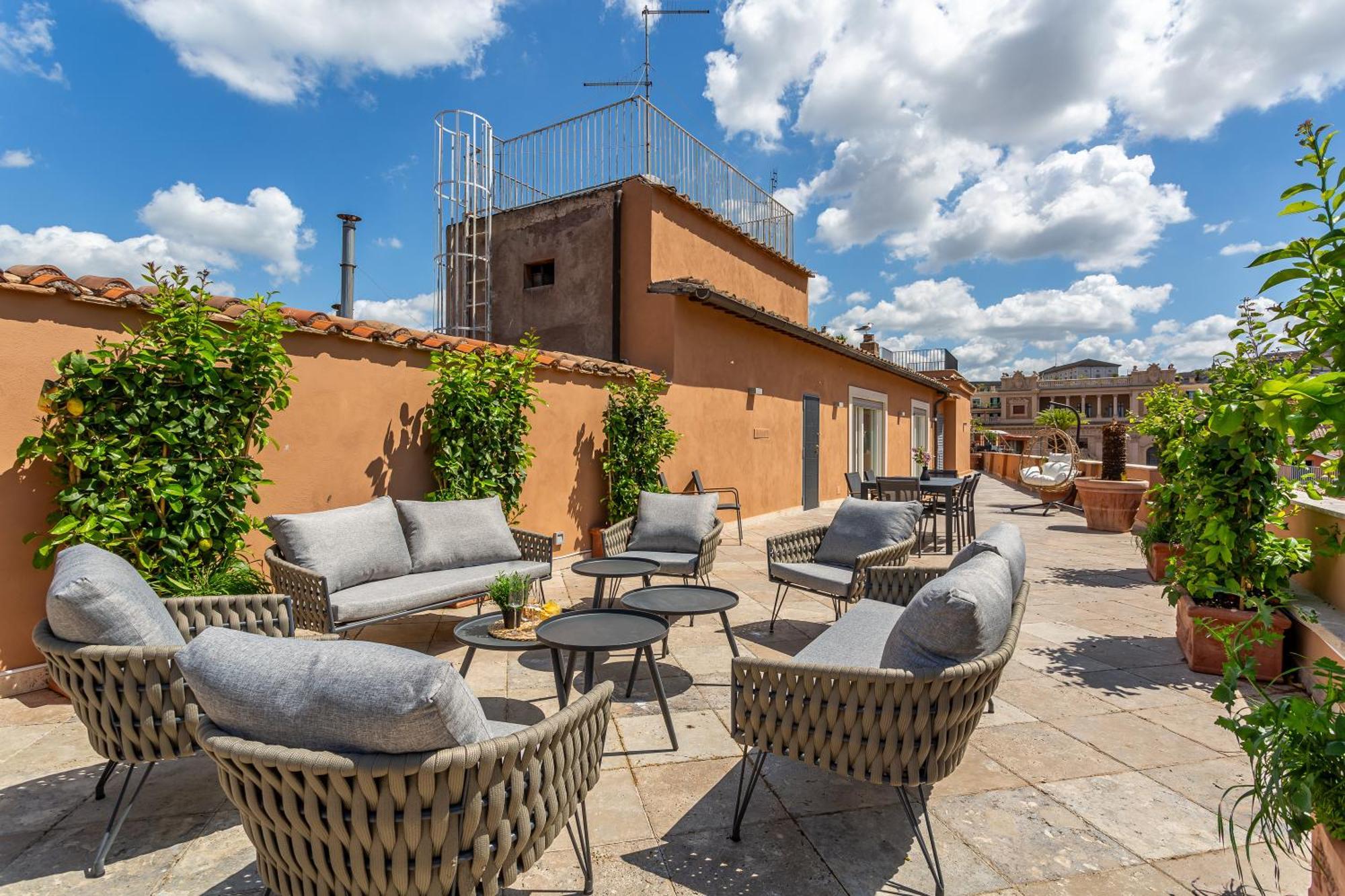 Iflat Luxury Penthouse Near Trevi Fountain Apartment