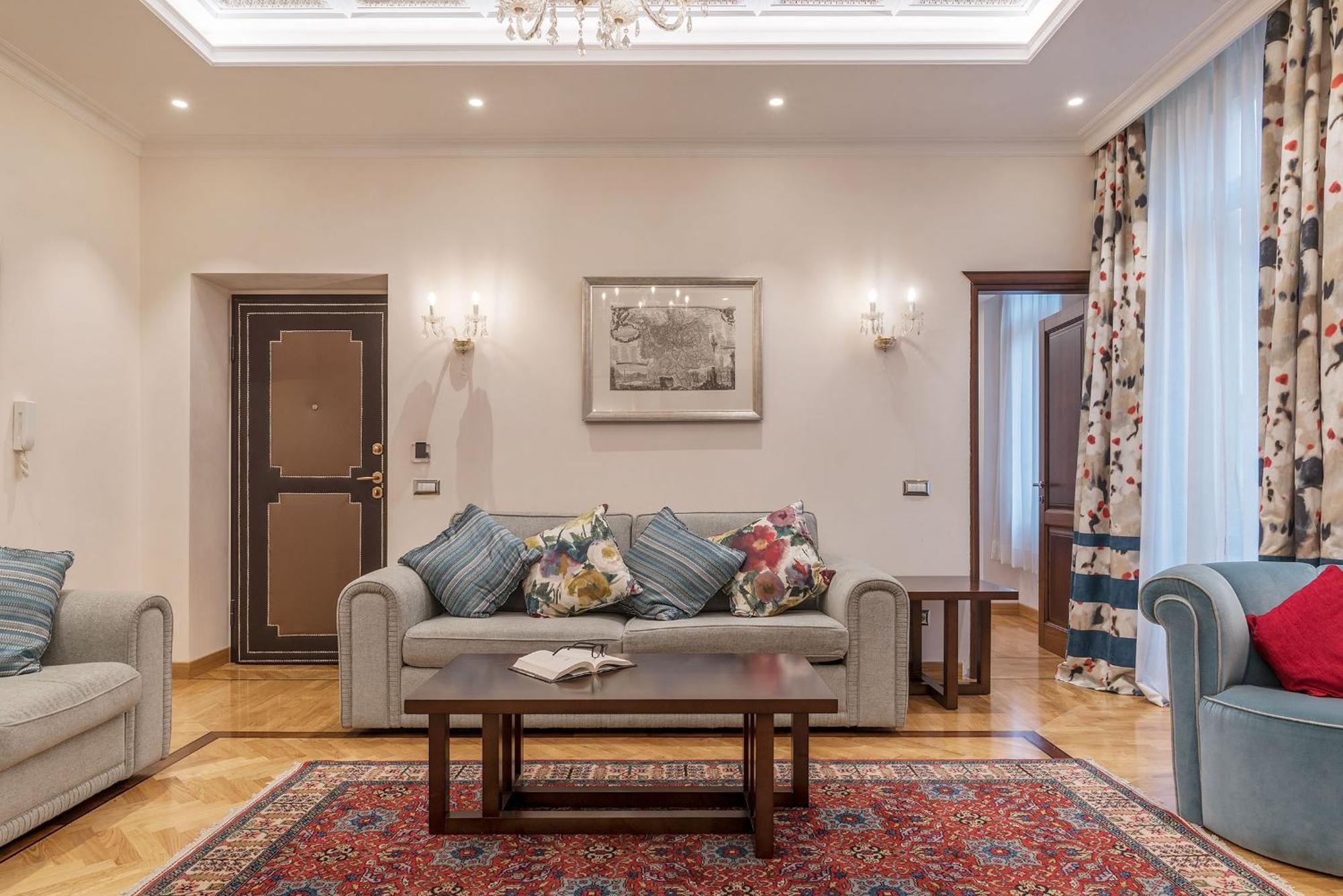 Apartment 900 Veneto & Pinciana Rome