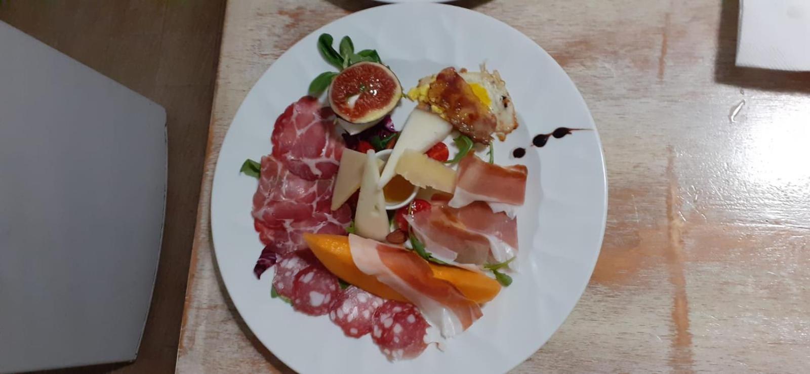 Spa D'autore Il Nido D'amore Couette-café 5*