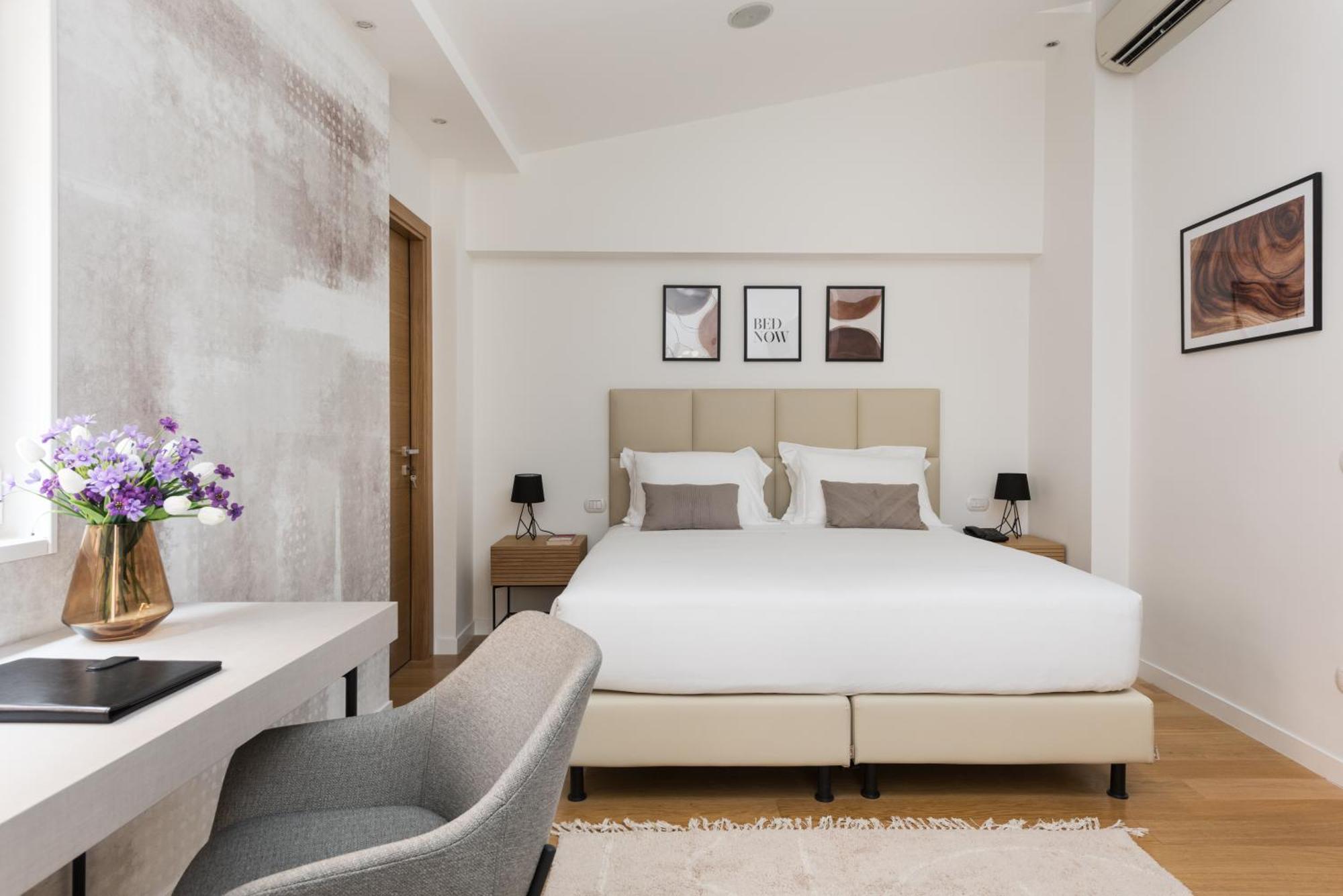 Hotel At 41 *