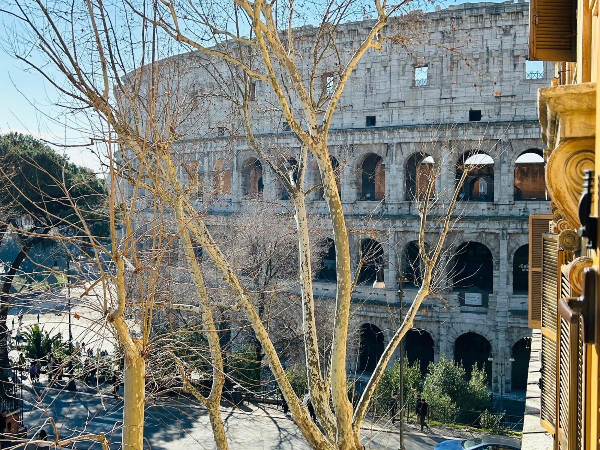 Colosseum's Custodian - 115 M2 Apartment *