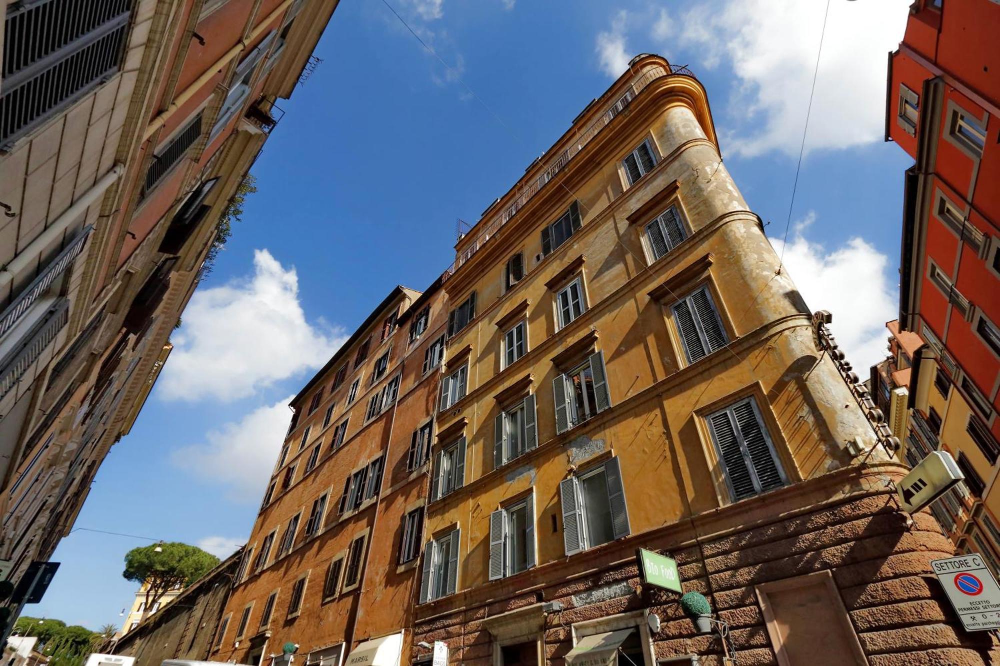 Casa Crispi By Hili * Rome