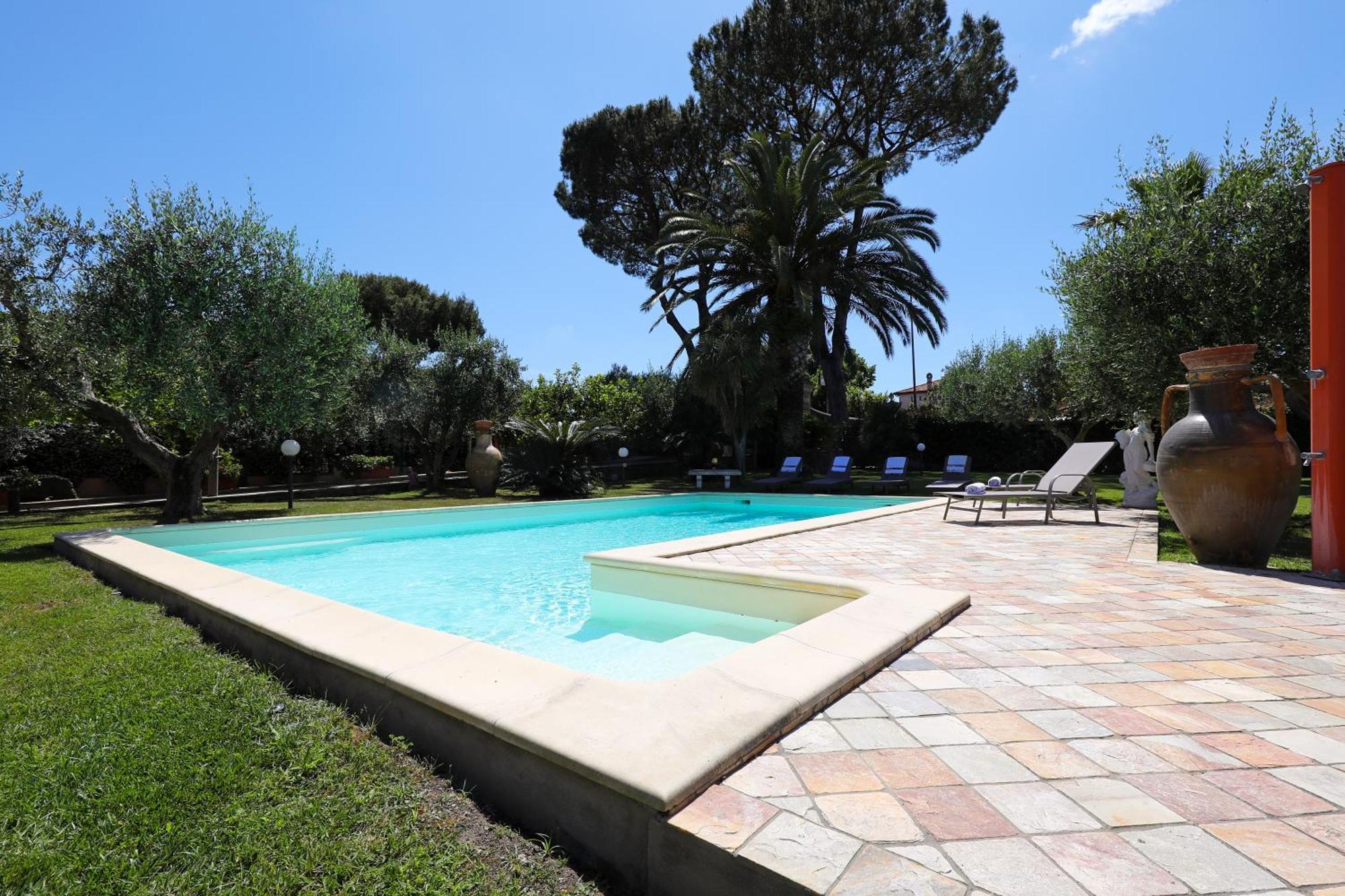Con Piscina * Roma