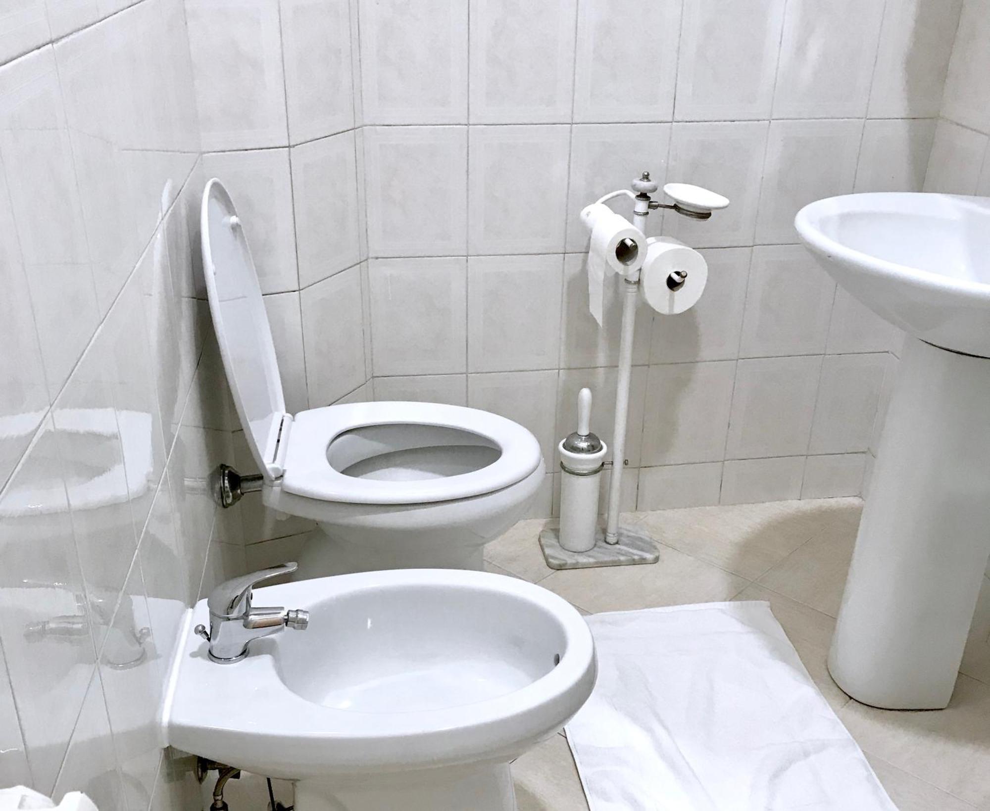 Apartment 4 Bed Luxury Near Colosseum *