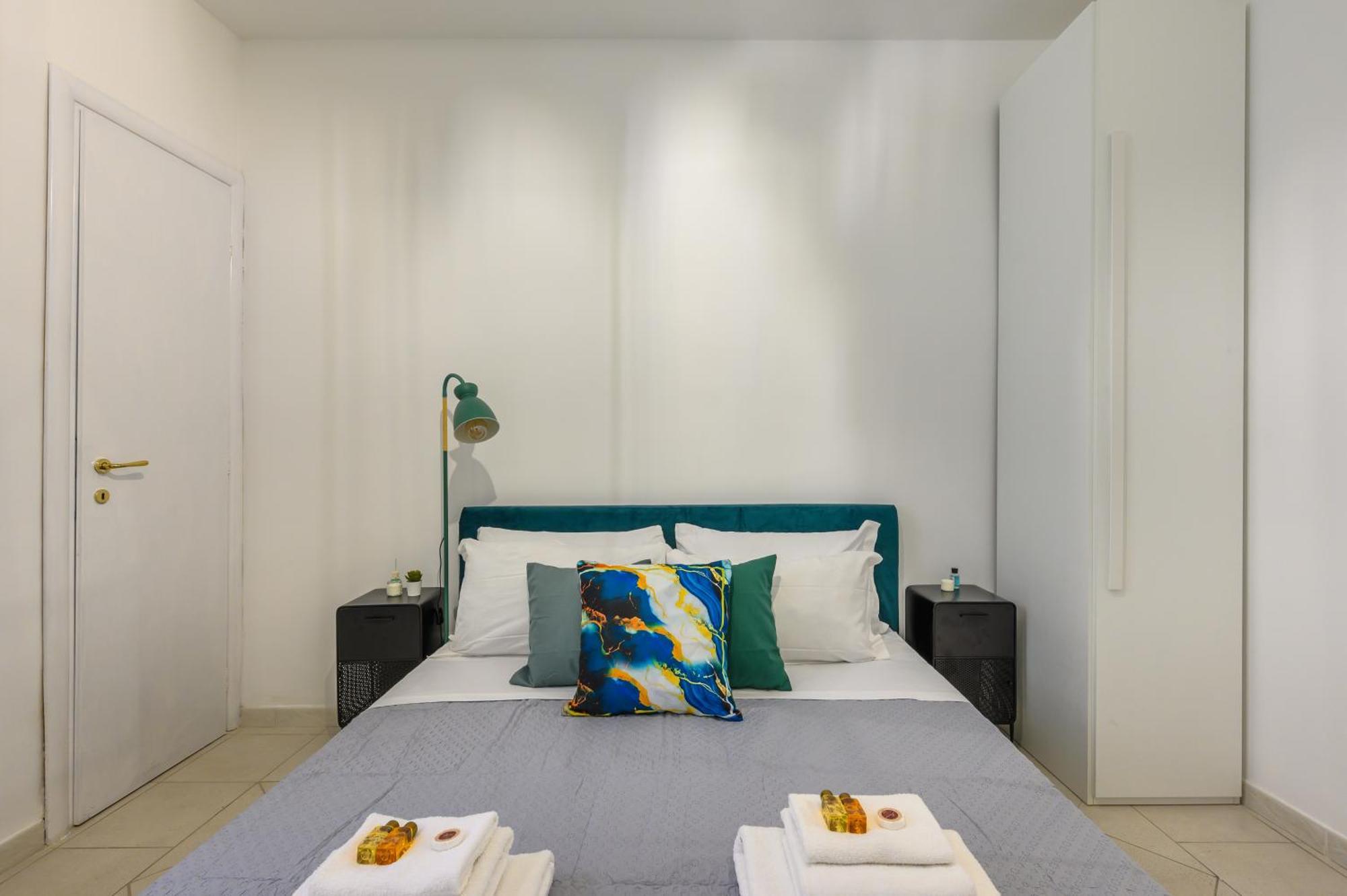 Hb Montebello Apartment