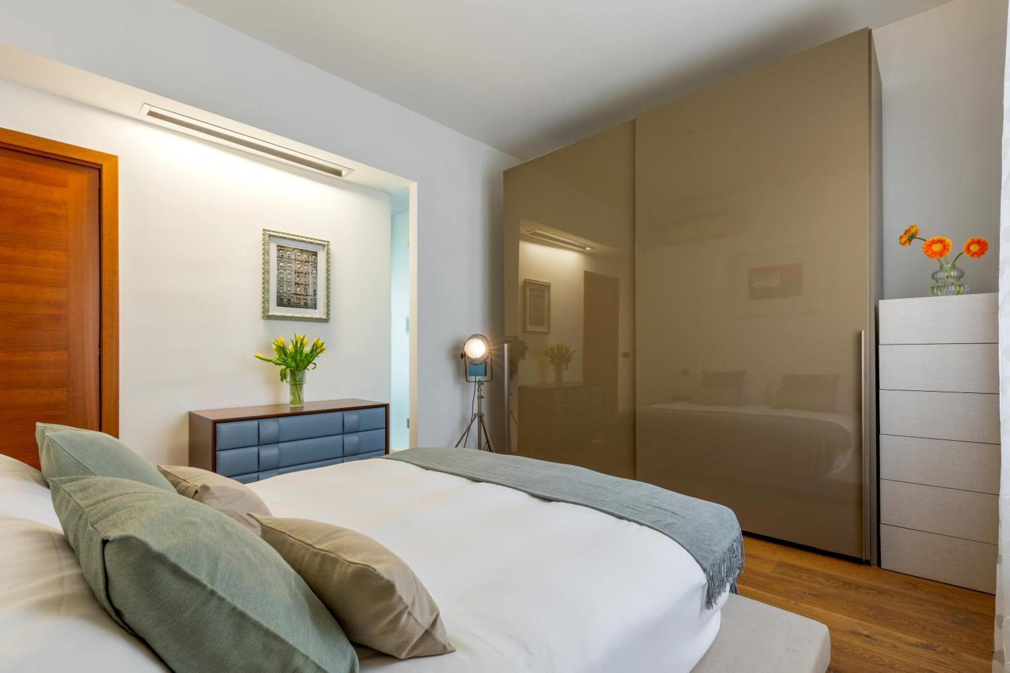 Elegant Escape Near The Vatican Apartment Rome