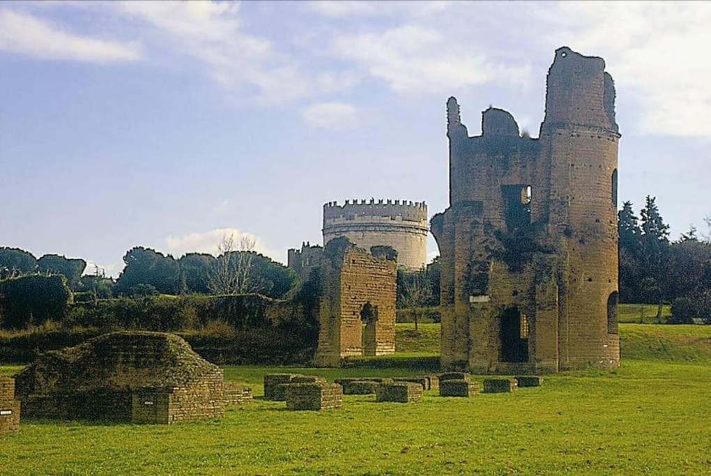 Basilica San Giovanni-roma-appia Antica-casa Macla