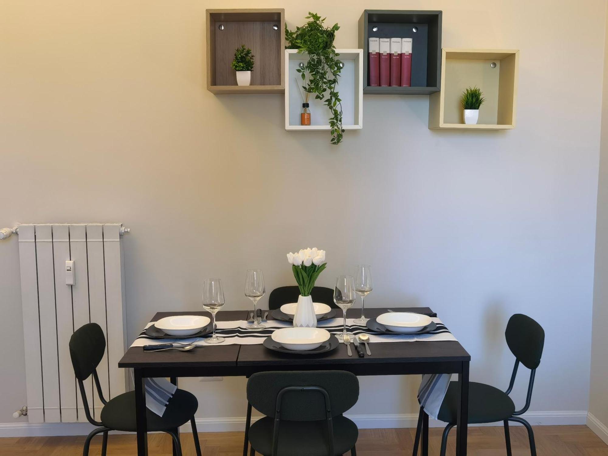 Metro Lodi Apartment *