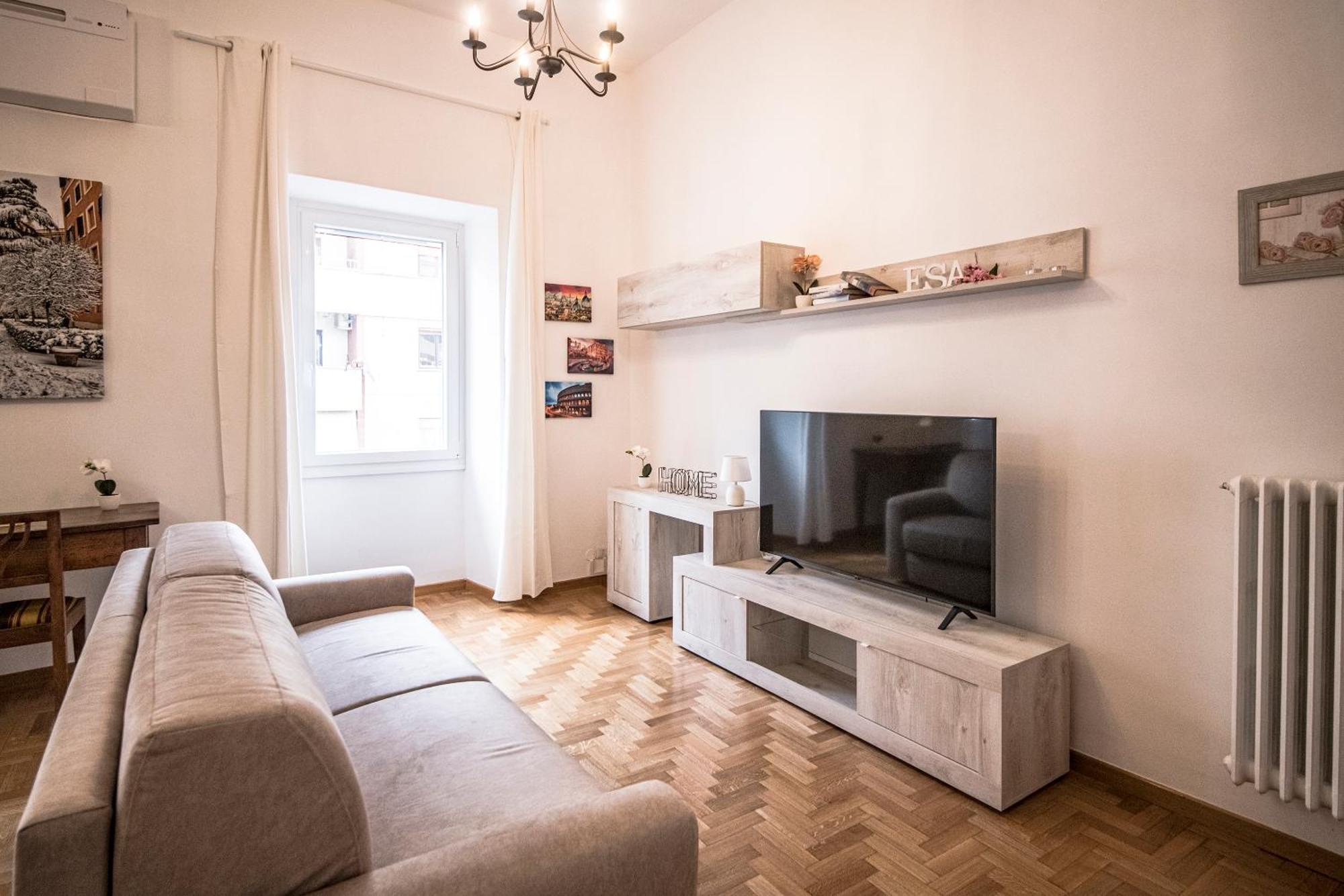 Esa Flaminio * Rome