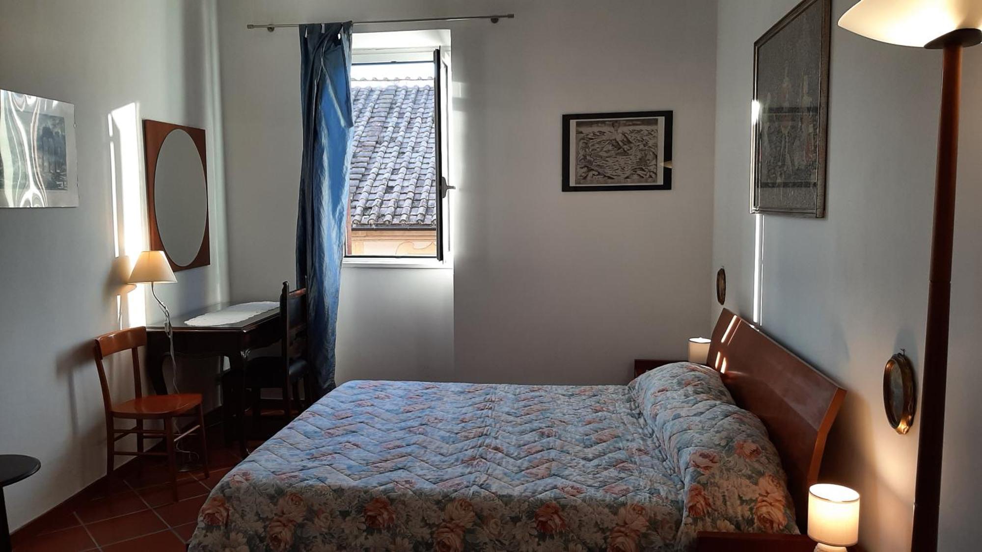 Bed & Breakfast Lungaretta Fly 55 Bed & Breakfast Rome