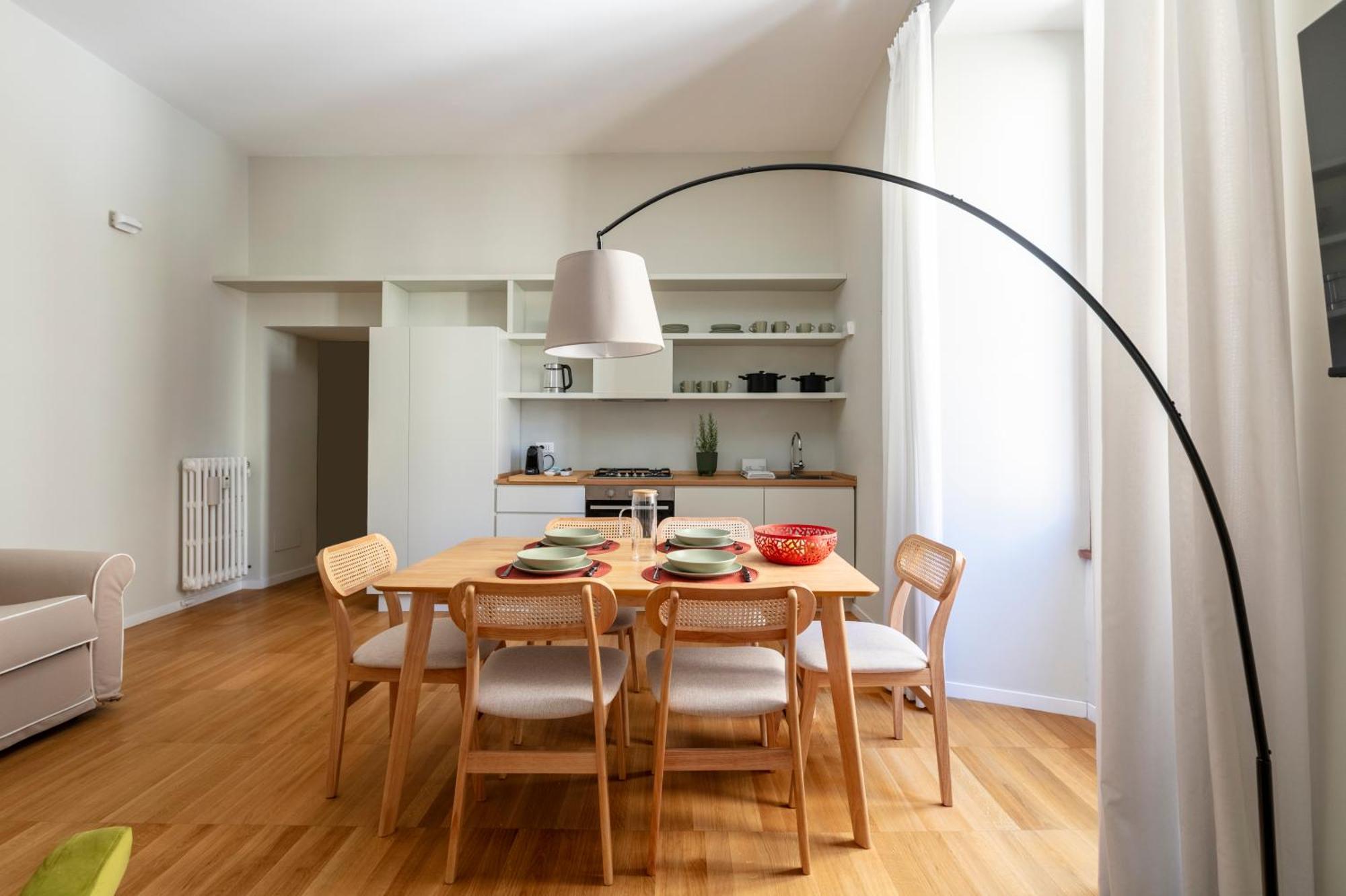 Apartment Casa Gracchi By Hili Rome