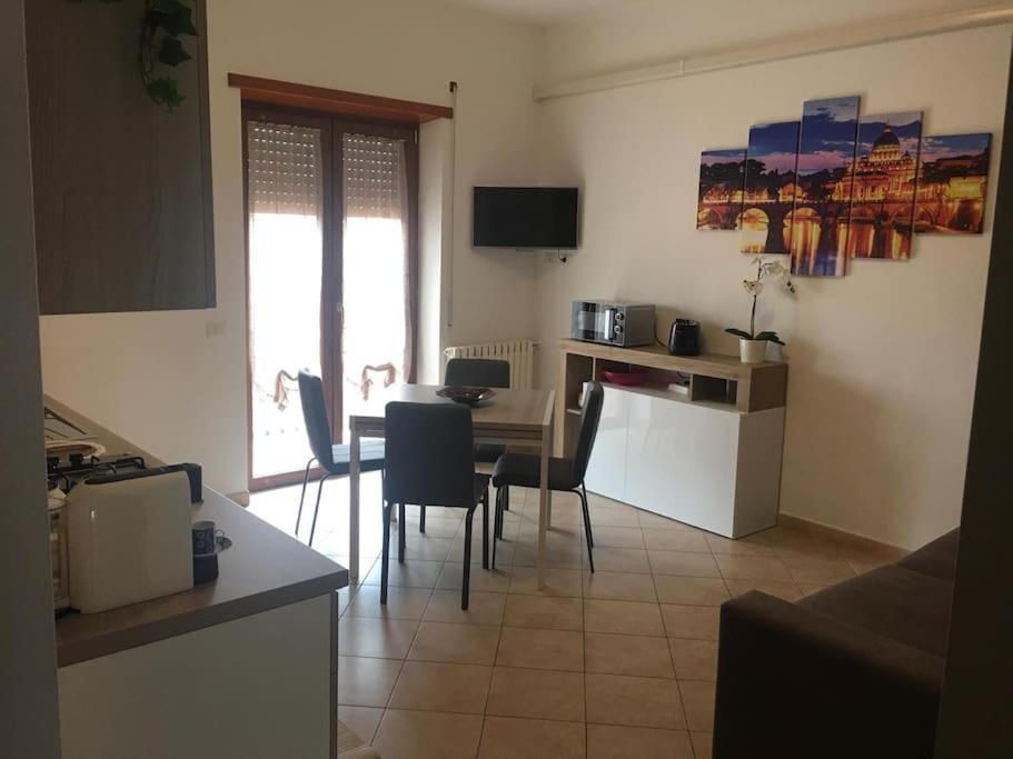 Bell House Apartment *