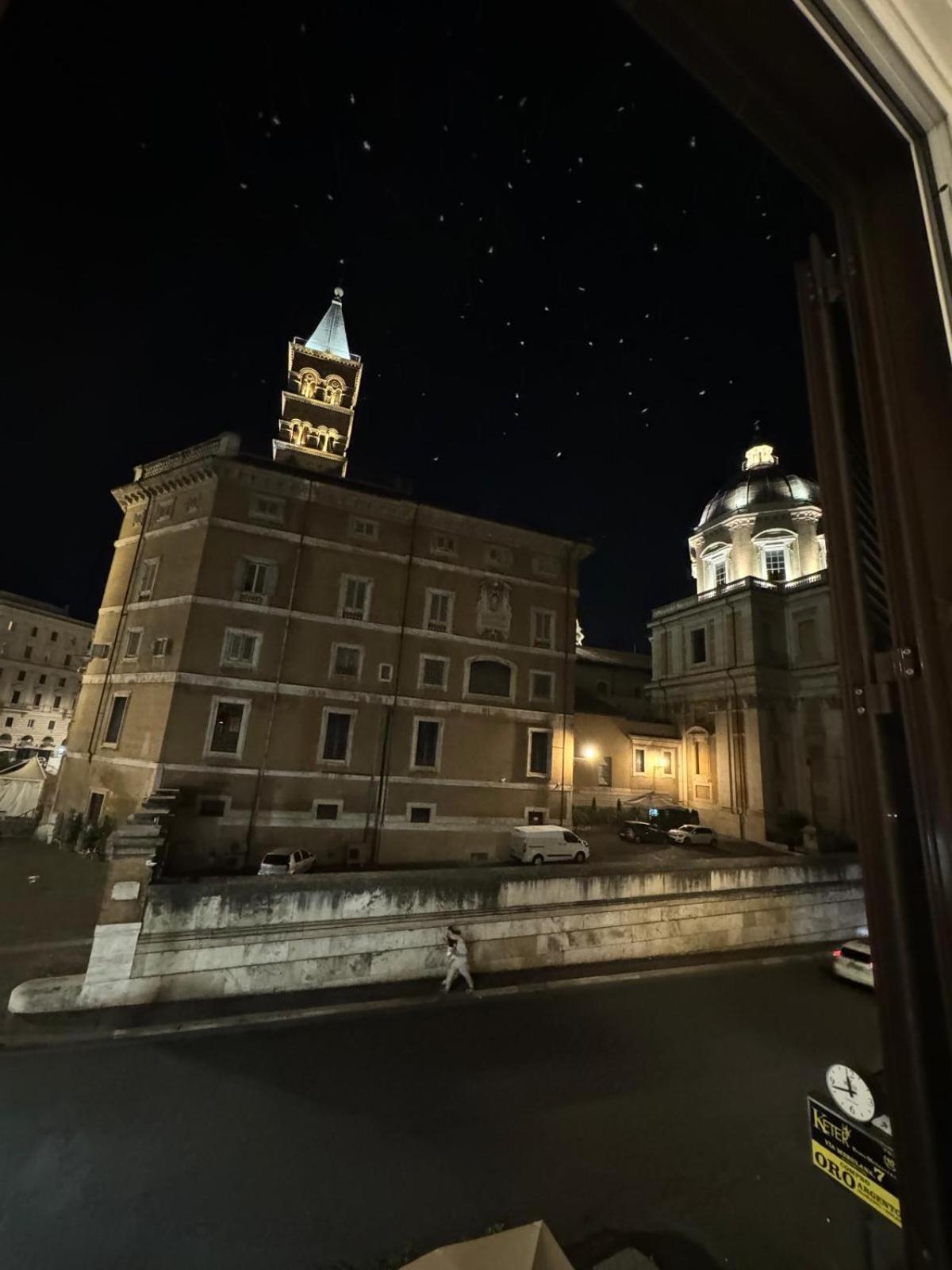 Santa Maria Maggiore Luxury Apartment *