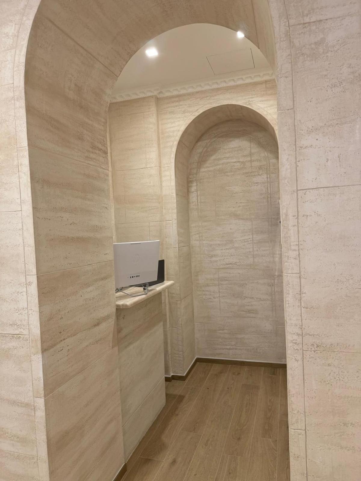 Santa Maria Maggiore Luxury Apartment *