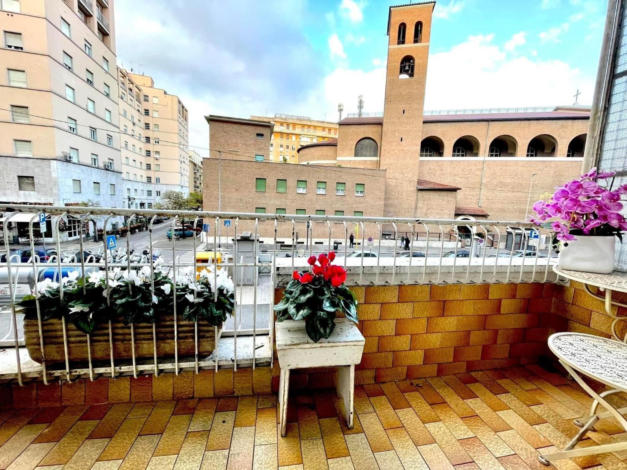 Apartment Lucens Domus Quartiere Trieste - Vicino Metro B1 -