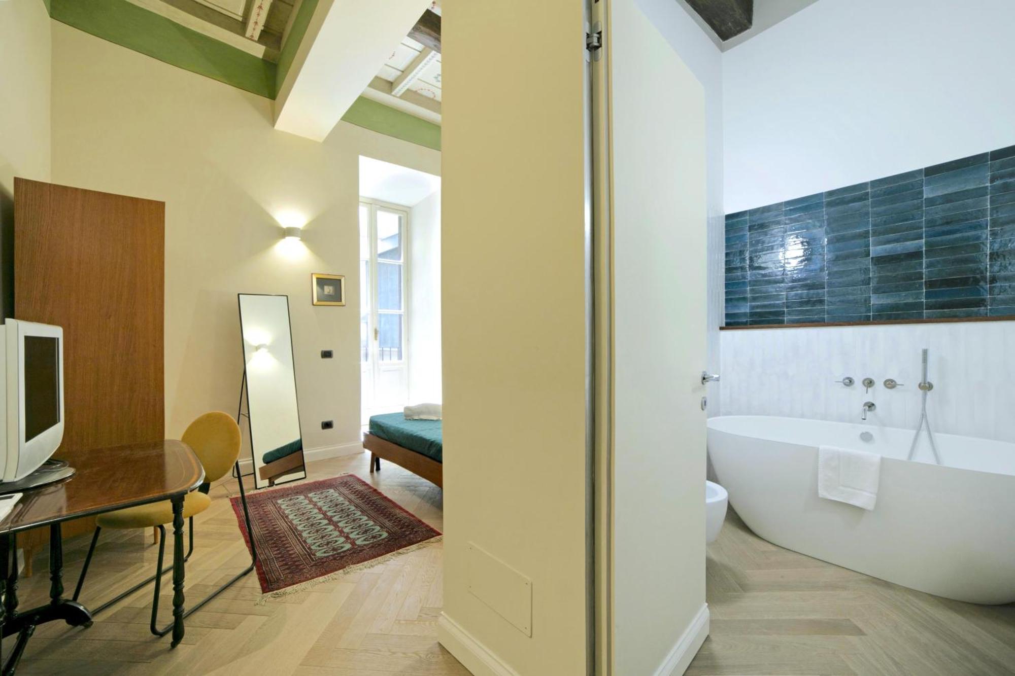 Trevi Luxury *