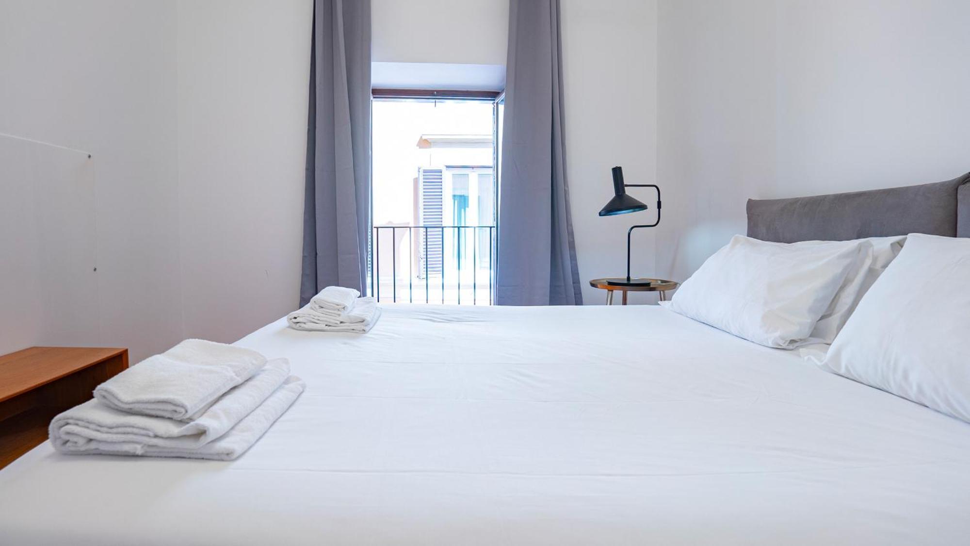 Piazza Navona Elegant And Three-room Appartement Rome