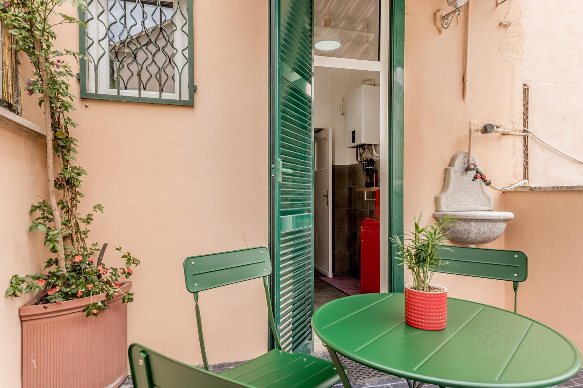 Sales In Trastevere Appartement Rome