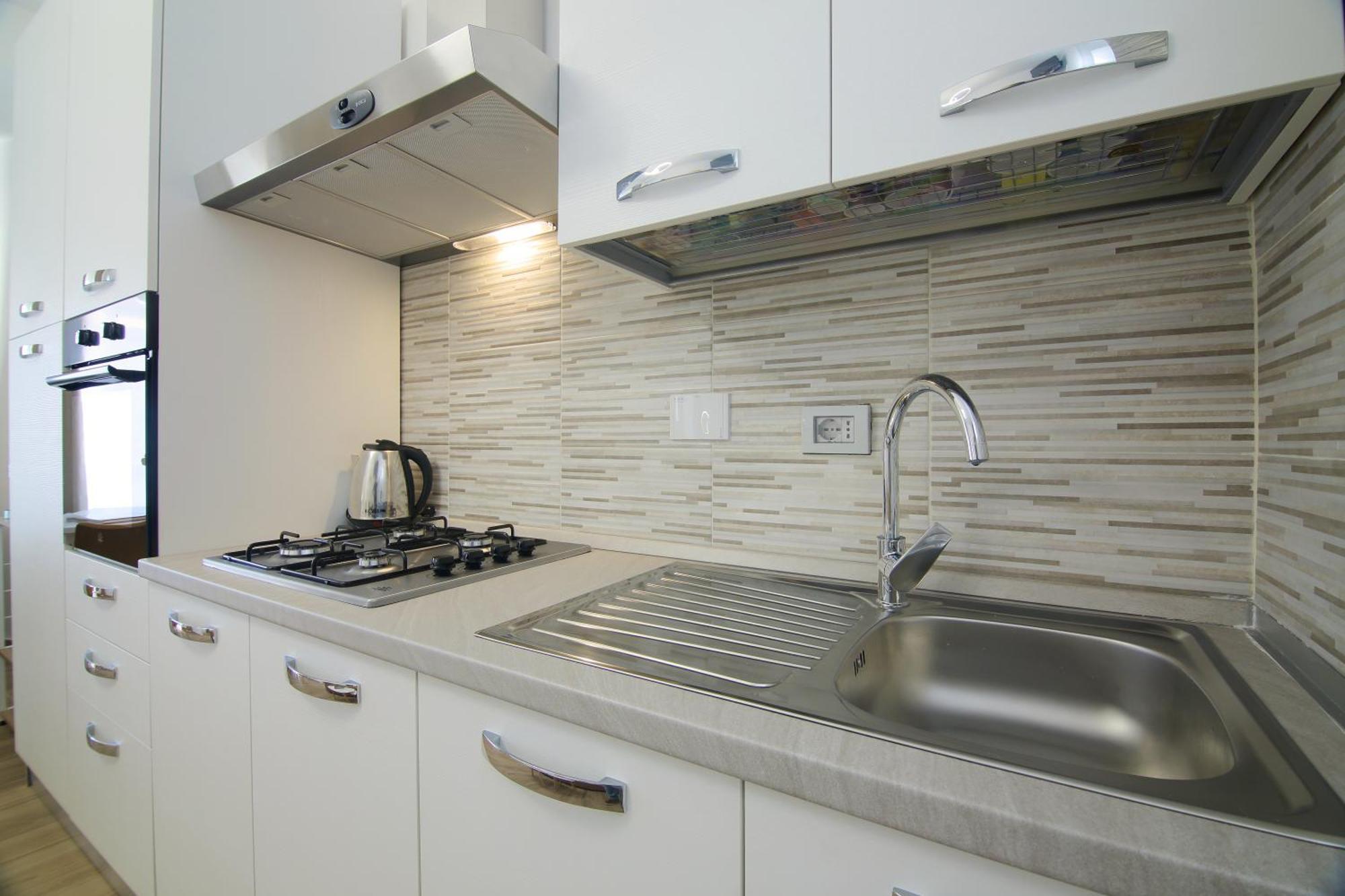 Apartment New Above Metro A Lucio Sestio Rome