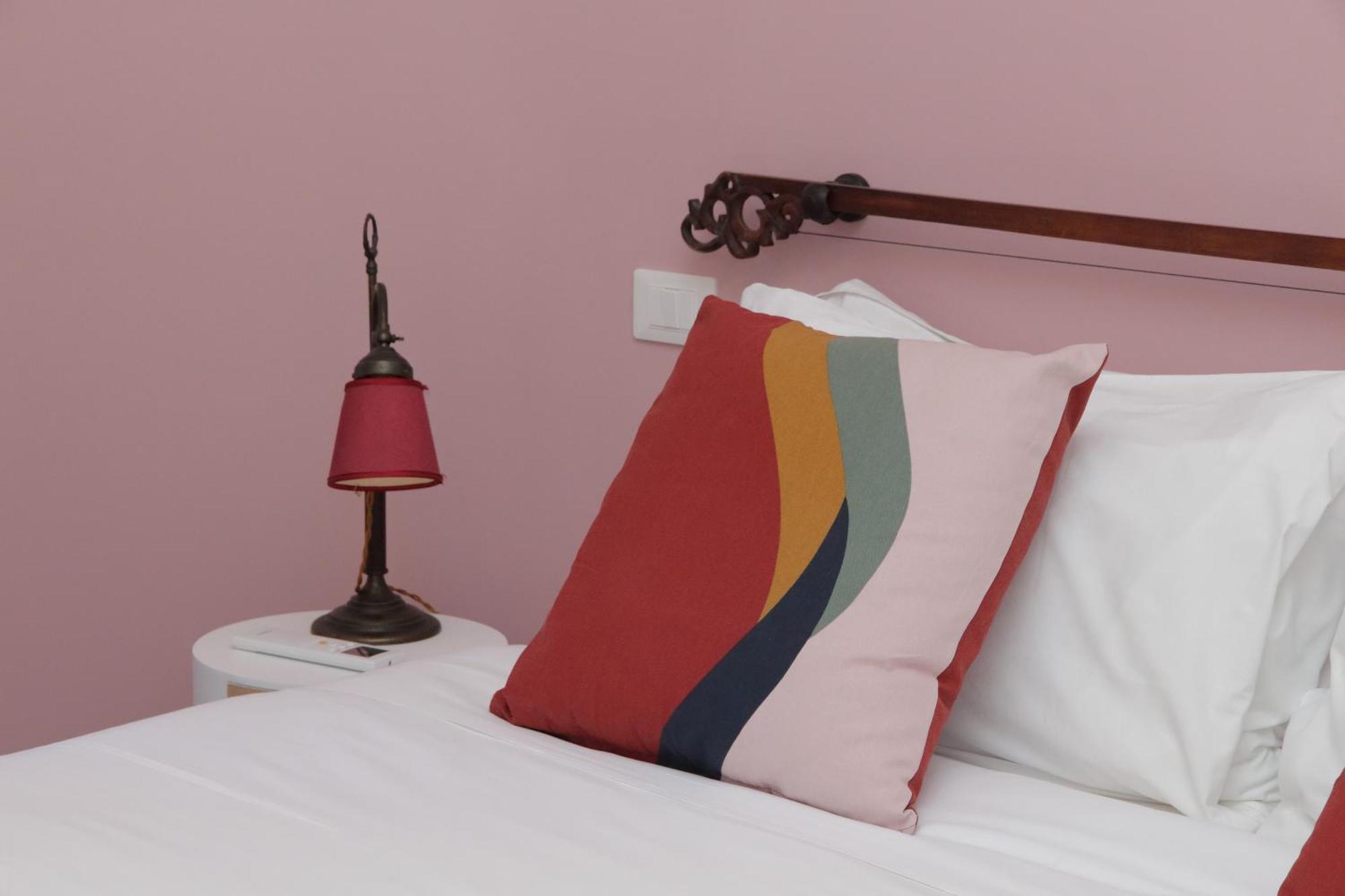 Ych-vintage Flat Near San Giovanni Apartment