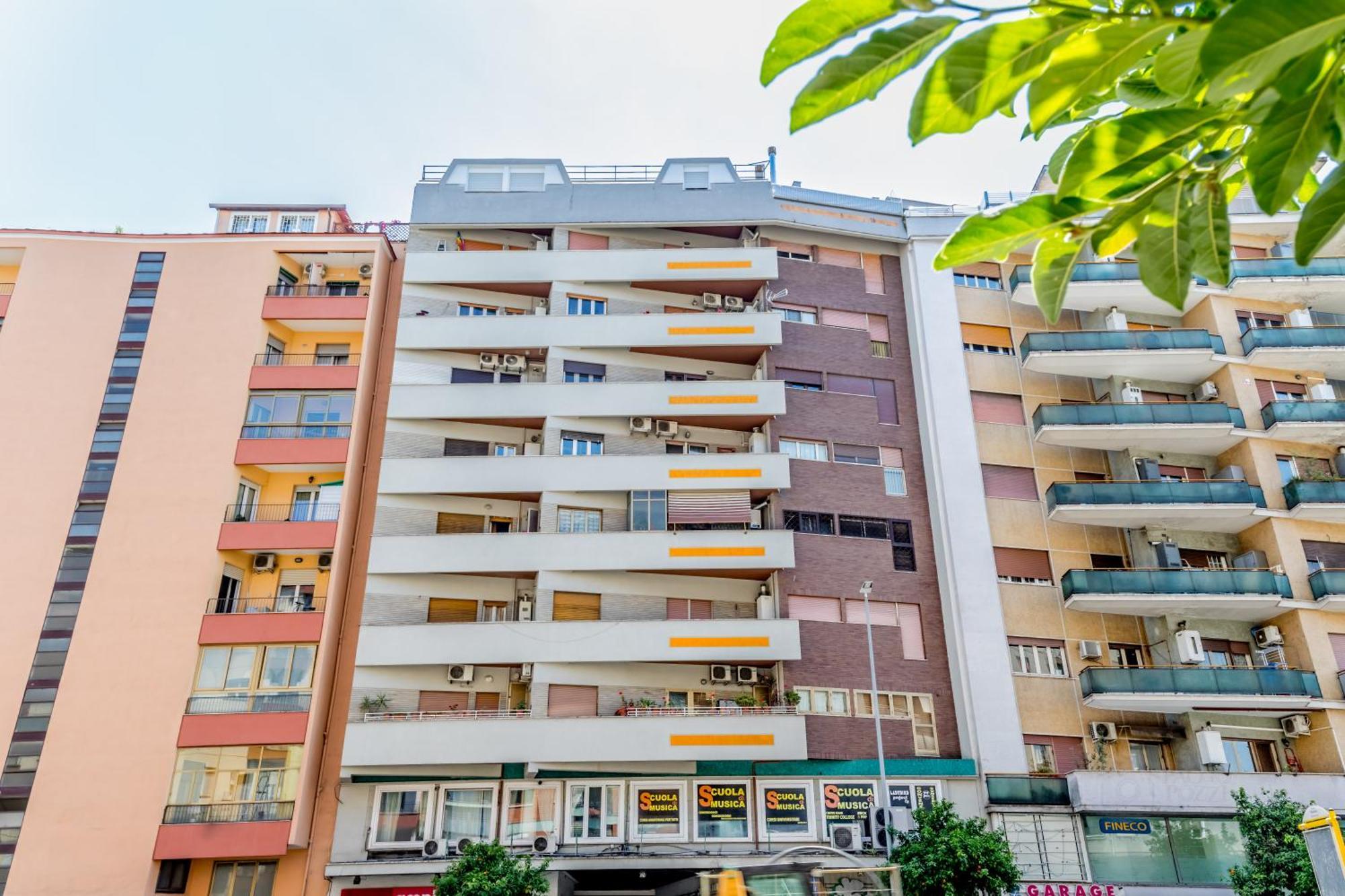Appartement Tiburtina Emily's *
