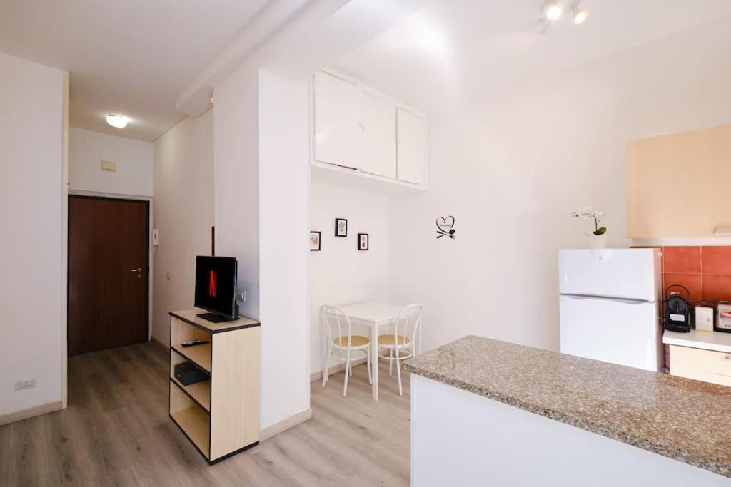 Tuscolana Blu - Grazioso Monolocale Rome