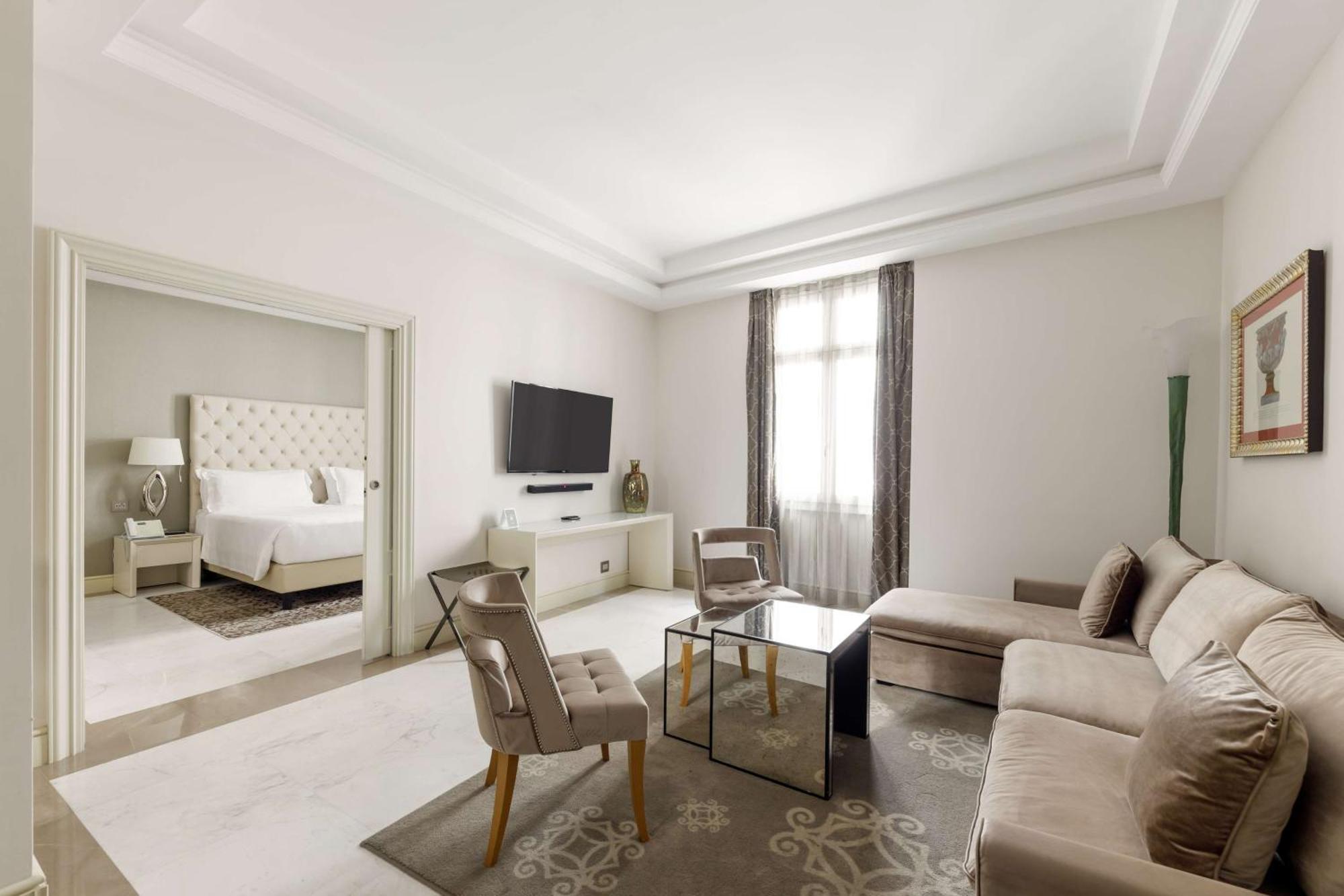 Aleph Hotel, Curio Collection By Hilton 5* Rome